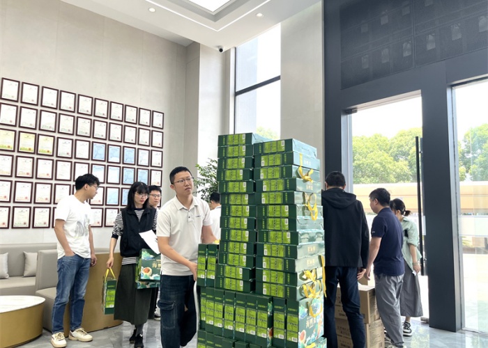 粽香四溢，端午安康&nbsp;|&nbsp;冠亚恒温端午送祝福，员工福利来啦！（images 11）