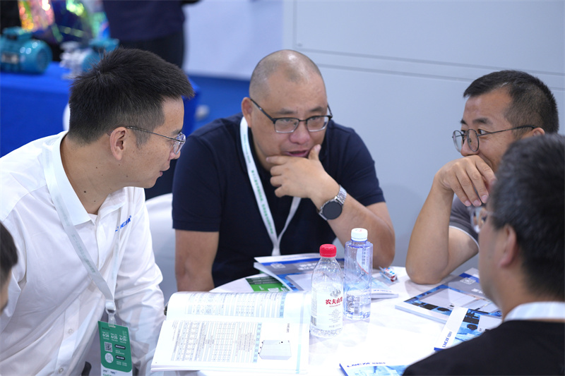 直击现场 | 冠亚恒温亮相CPHI China 2025！ - 冷冻机（images 13）