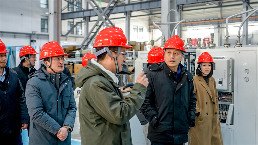 热烈祝贺冠亚恒温与上海理工大学校企合作签约暨授牌仪式圆满举行（images 4）